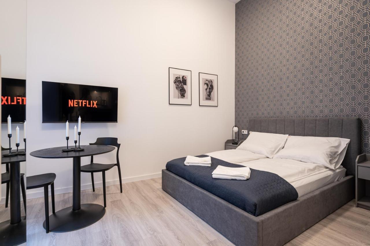 D48 - Central Boulevard Residence - Best Location By Bqa Budapest Esterno foto